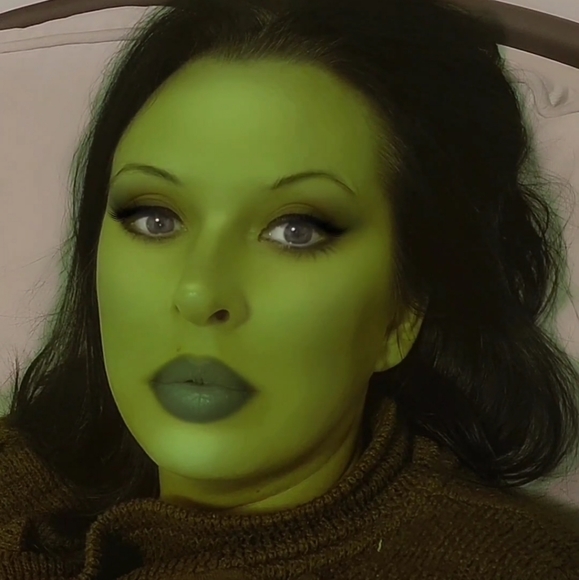 Meet your Posher, Kimberly - Picture 4 of 12